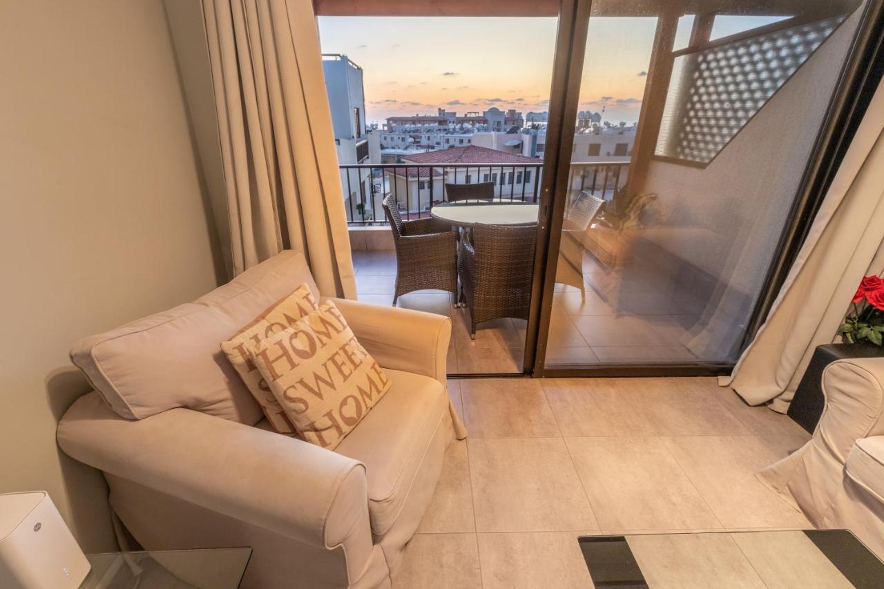 Alexis Apartments - Lovely 2-Bedroom With Swimming Pool Paphos Exteriér fotografie