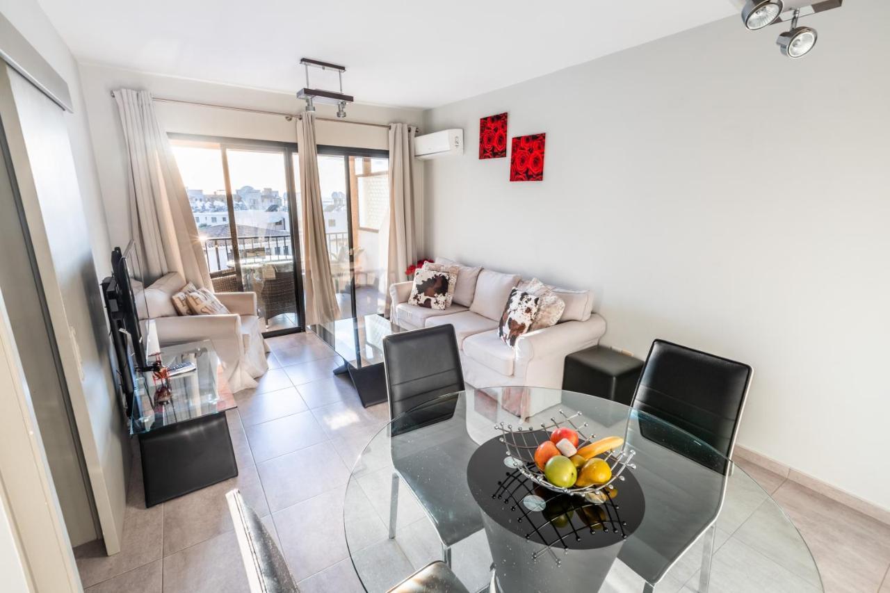 Alexis Apartments - Lovely 2-Bedroom With Swimming Pool Paphos Exteriér fotografie